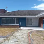 Pearl Lodge